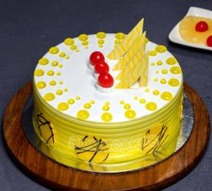 Pineapple cake 