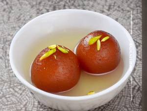 Hot Gulab Jamun