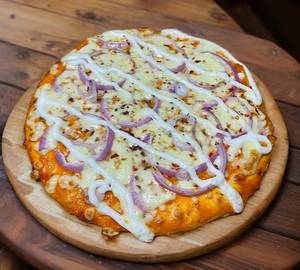 Cheese and Onion Pizza