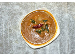 Naadan Kozhi Curry (4 Pcs)