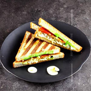Omelette Grilled Sandwich