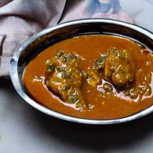 Gravy garlic chicken