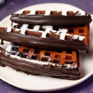 Dusky Triple Choco Waffle Pops