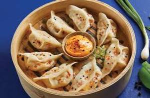 Chicken cheese momos