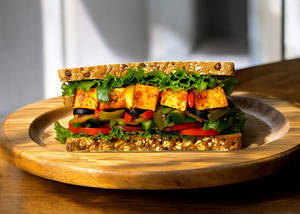Punjabi Tawa Paneer Tikka Sandwich