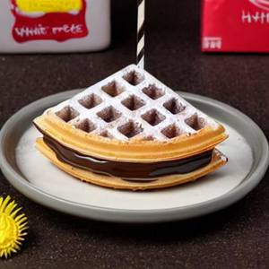 White Choco Waffle Pops