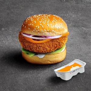 Crunchy chicken burger