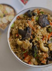 Mushroom kaju fried rice