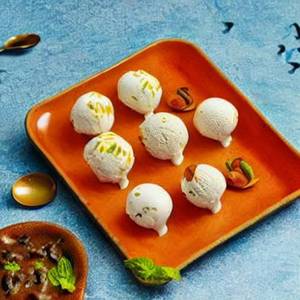 Special Kaju Pista