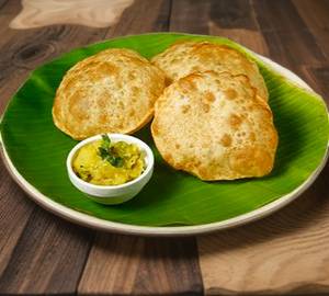 Poori With Masala Curry