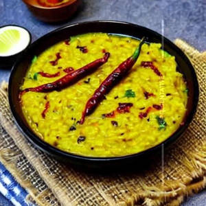 Garlic Tadka Khichdi