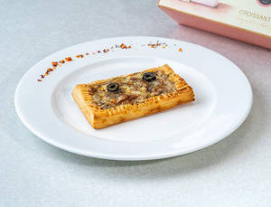 Mushroom And Caramelised Onion Puff Tart