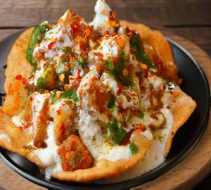 Khasta papdi chaat