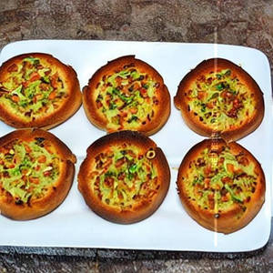 Angaara Garlic Toast