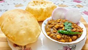 Chole Bhatura