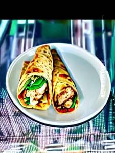 Double Omelette Chicken Roll