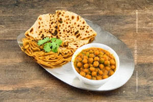 Chole Kulche