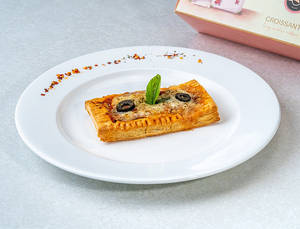 Margherita Puff Tart