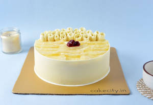 Pineapple Cake (Eggless)