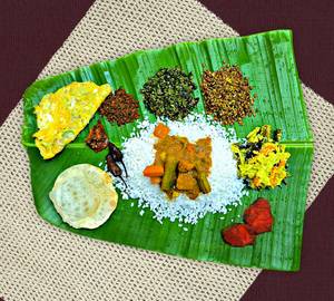 Chicken 65 Omelette Pothichoru