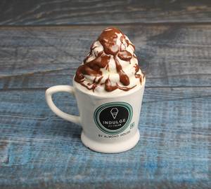 White chocolate with Curnchy Hazelnut