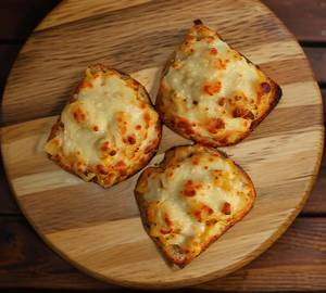 Mac & cheese toast  [3 slice]