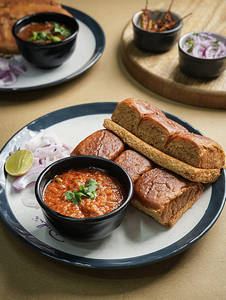 Wheat Pav Bhaji (6 Pcs)