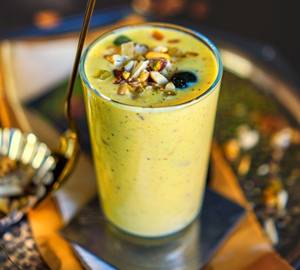 Kaju badam mix milk shakes