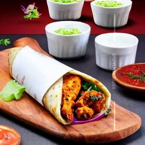 Special Chicken Keema Cheese Roll