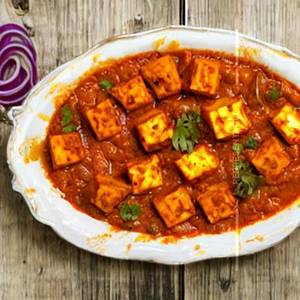Yash Stuffed Paneer Masala