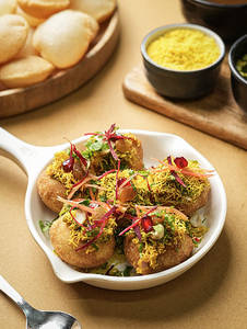 Sev Poori