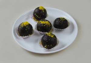 Kala Jamun(dry)