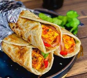 Chilli paneer roll