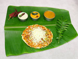 Cheese Tomato Capsicum Uttappam