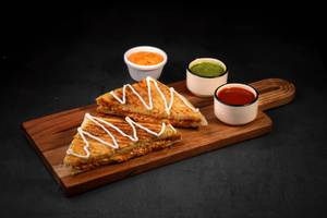 Chipotle Chaska Cheesy Grill Sandwich