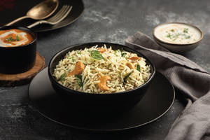 Jeera Rice With Paneer Makhani Bowl