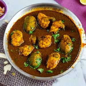 Chicken Egg Tarka