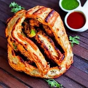 Tandoori Chicken Croissant