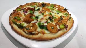 Chicken Seekh Kabab Pizza