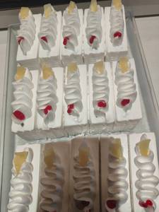 Pineapple Pastries(2 Pcs)