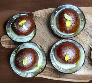 Dry Gulab Jamun