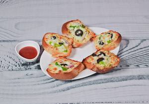 Veg Supreme Garlic Bread