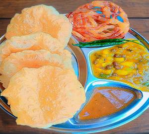 Puri sabji jalebi
