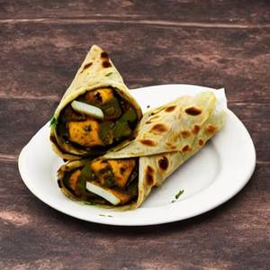 Paneer Mushroom Mix Mughlai Roll 