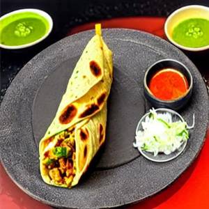 Chicken Shawarma Spicy Rumali Roll