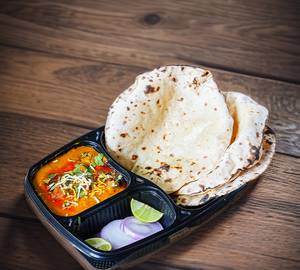 Matar Paneer 250Ml With 2 butter Tawa Roti 