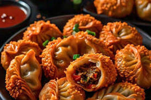 Fried Momos withy Dip [6 Pieces]