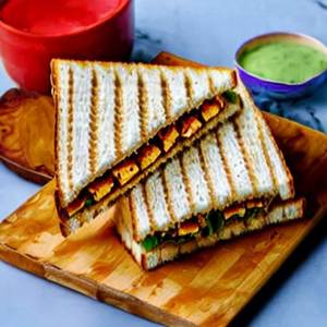 Paneer Marinate Sandwich