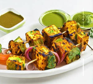 Achari Paneer Tikka