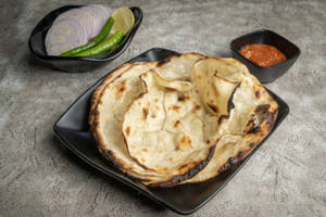 Lacha Paratha ((maida)